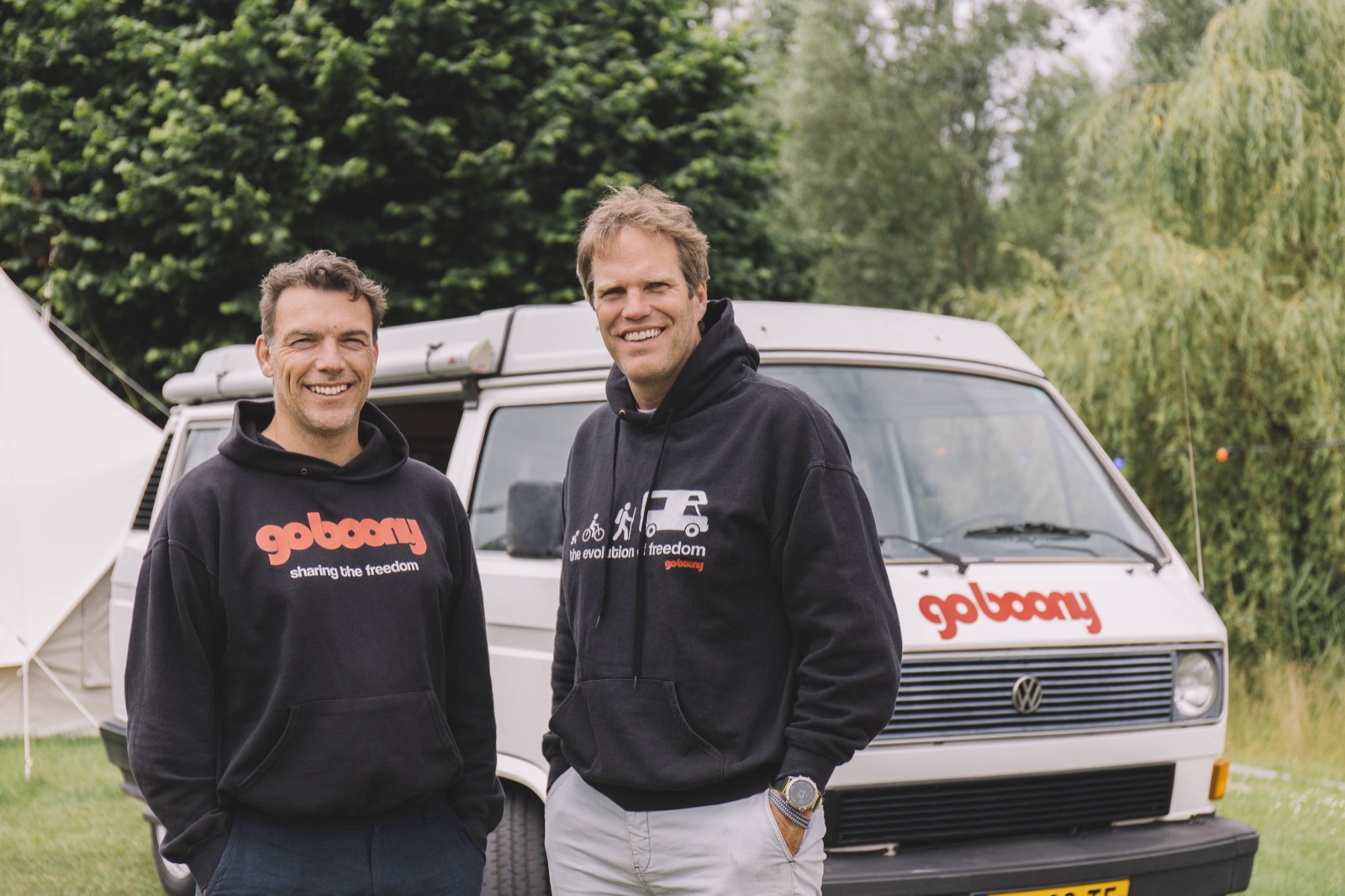 Foppe Mijnlieff and Mark de Vos in front of a Goboony camper van